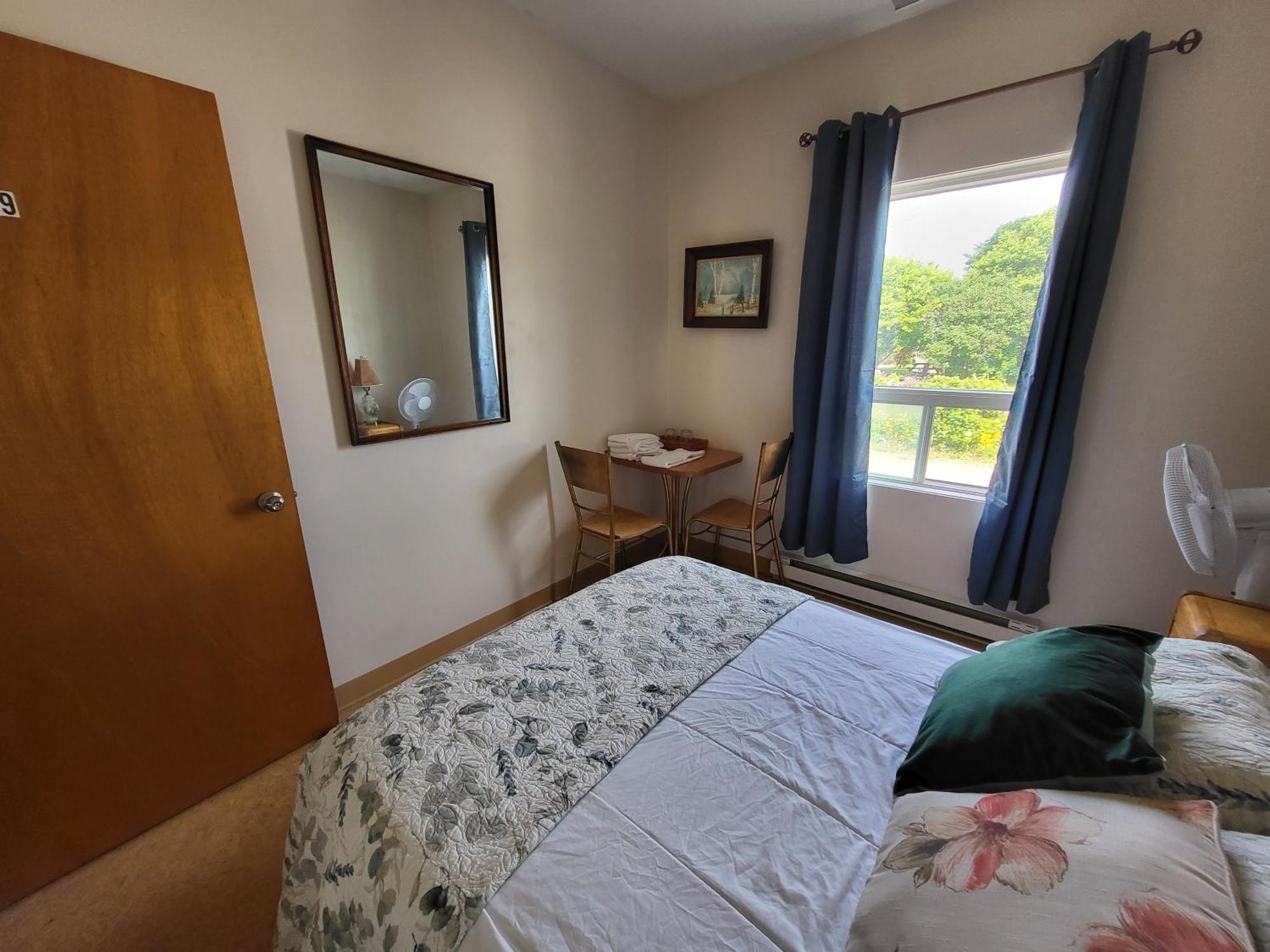 Auberge Soleil De Mer Bonaventure Bagian luar foto